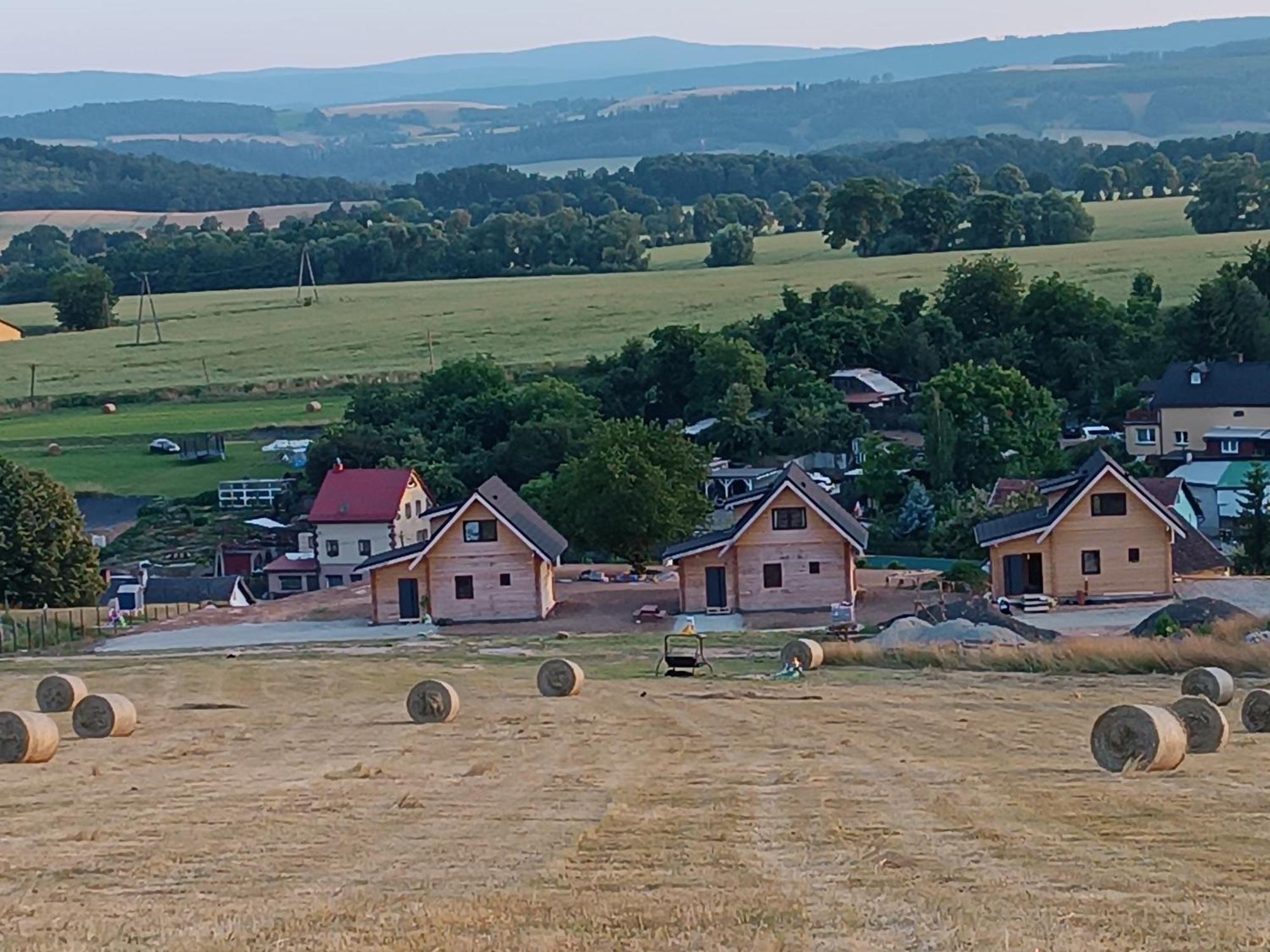 Domki Osada Bozkow W Kotlinie Klodzkiej Zewnętrze zdjęcie